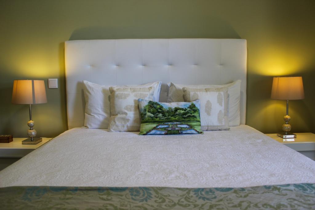 Canavial Terrace@heart Of Apartment *